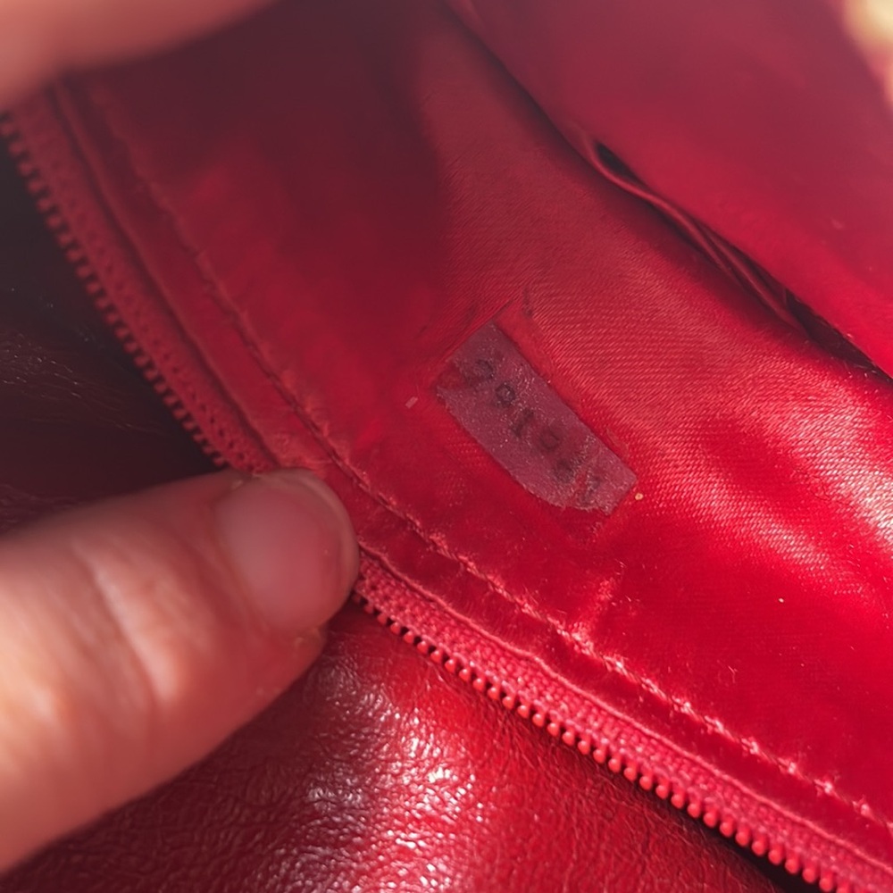 AUTHENTIC VINTAGE CHANEL CROSS BODY POUCH SATIN BLACK TASSLE - Picture 12 of 15